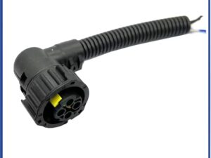 ENCHUFE 4 PIN 90 GRADOS